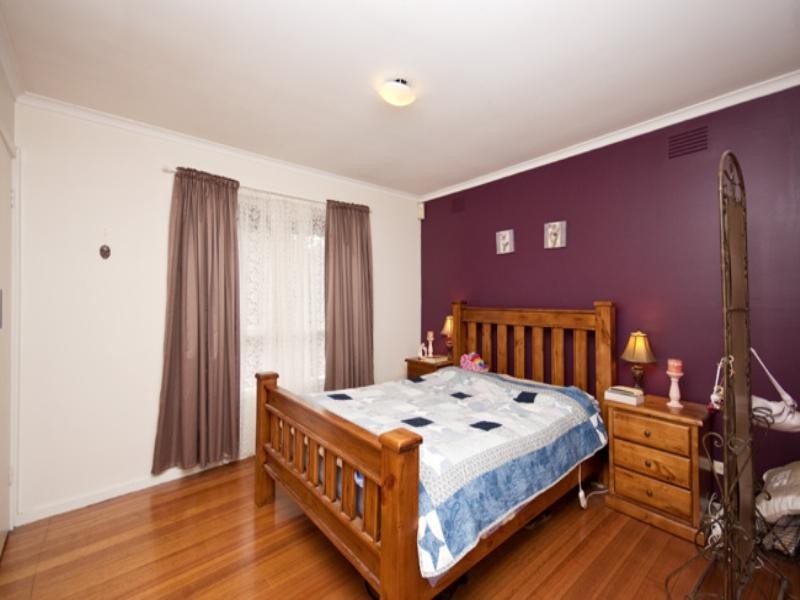 6 Ashton Road, Ferntree Gully VIC 3156