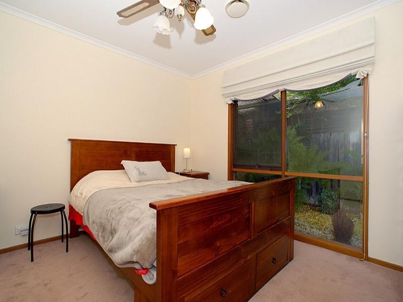 6 Sundew Court, Knoxfield VIC 3180