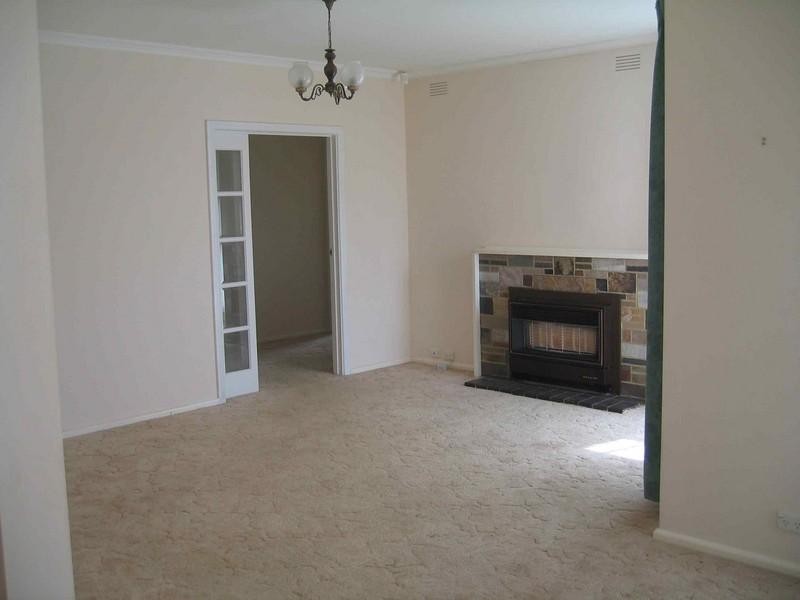 1/19 Pinnacle Avenue, Ferntree Gully VIC 3156