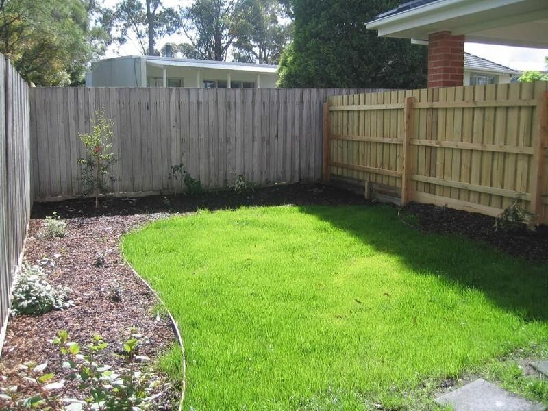 1/19 Pinnacle Avenue, Ferntree Gully VIC 3156