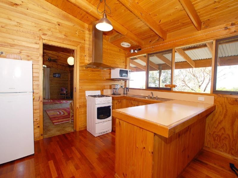 30 Clematis Avenue, Ferntree Gully VIC 3156