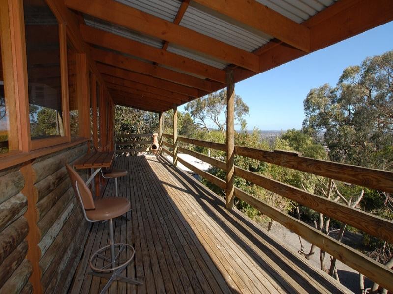 30 Clematis Avenue, Ferntree Gully VIC 3156