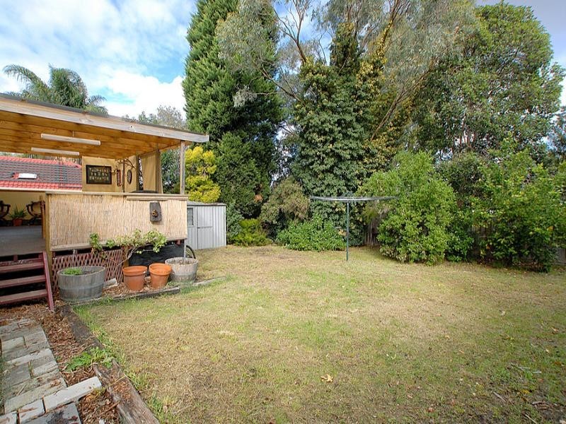 28 Lydford Road, Ferntree Gully VIC 3156