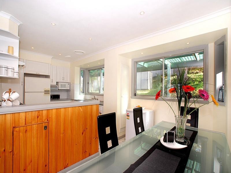 7 Milton Street, Ferntree Gully VIC 3156