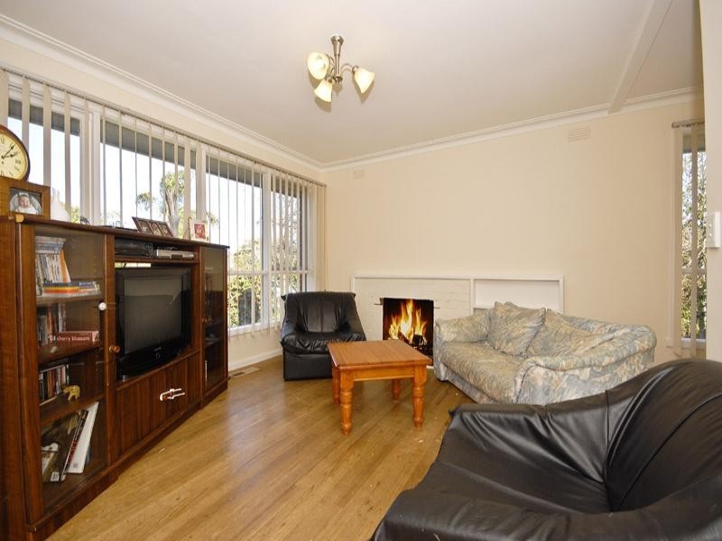 5 Eytan Street, Ferntree Gully VIC 3156