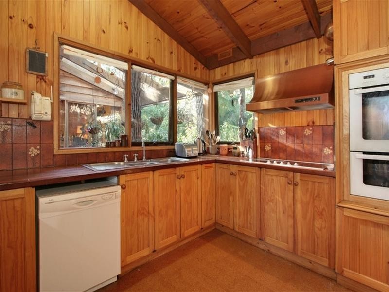 1 Kookaburra Avenue, Tecoma VIC 3160