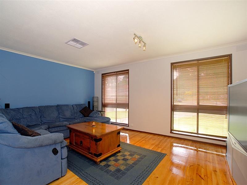 1/21 Prince Street, Ferntree Gully VIC 3156