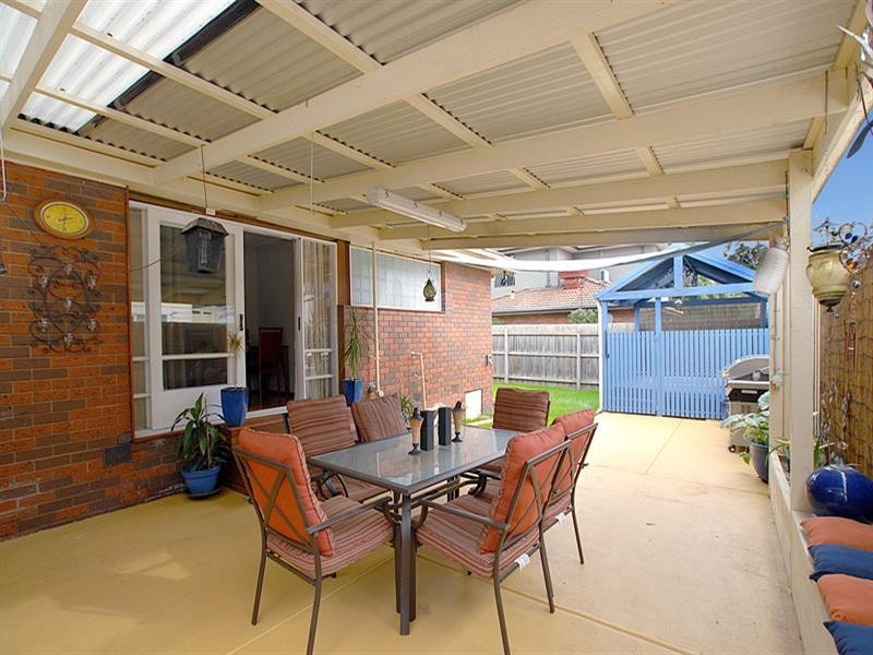 1/21 Prince Street, Ferntree Gully VIC 3156