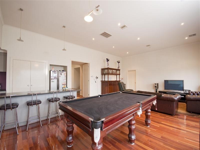 6 Faldo Court, Rowville VIC 3178