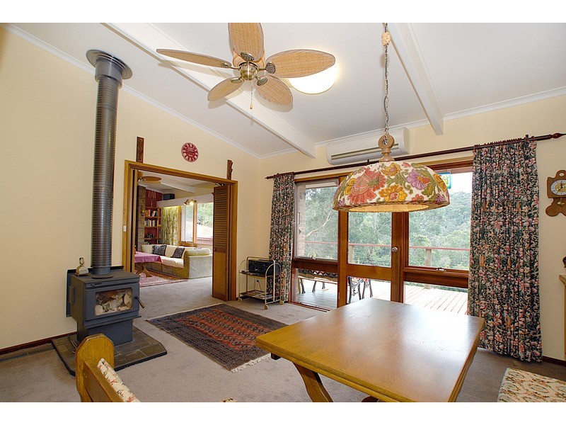 17 Kooringal Road, Upwey VIC 3158