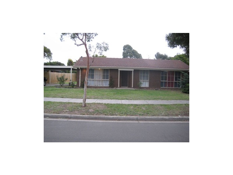 8 Merlin Crescent, Ferntree Gully VIC 3156