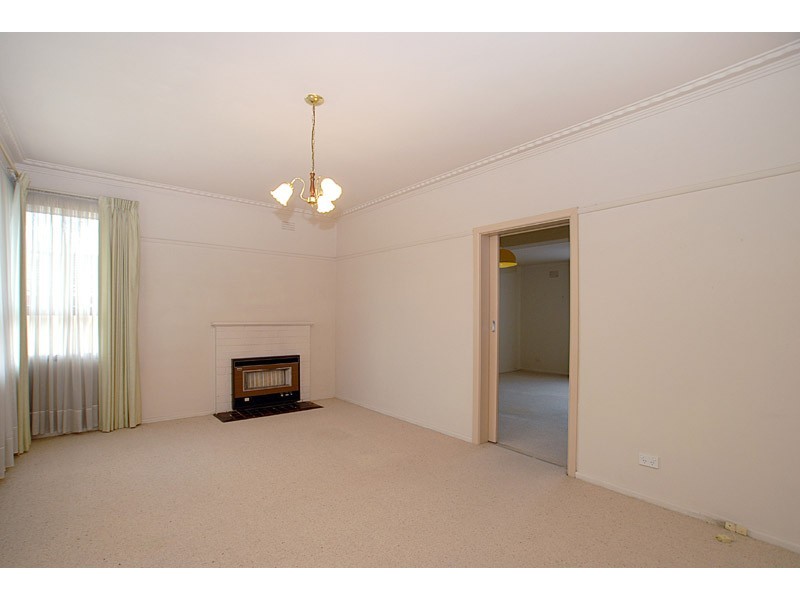 1/24 Adele Avenue, Ferntree Gully VIC 3156