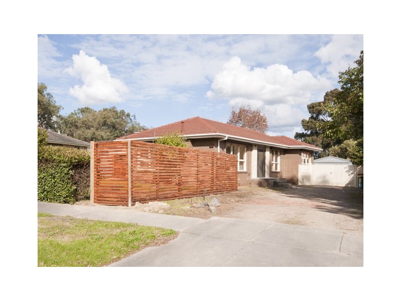 1/6 Renwick Road, Ferntree Gully VIC 3156