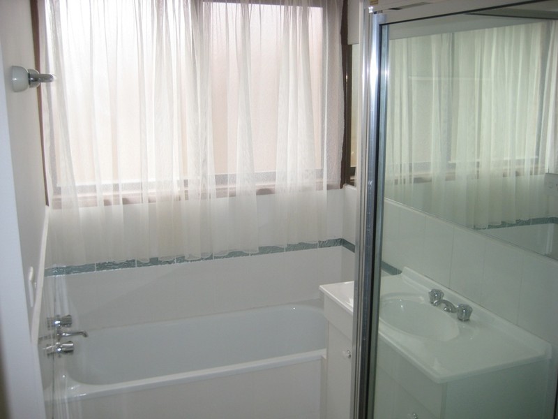 20 Spruce Drive, Rowville VIC 3178