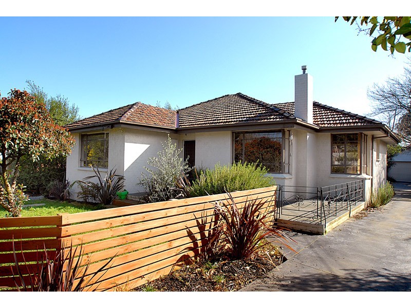1/5 Warrabel Road, Ferntree Gully VIC 3156