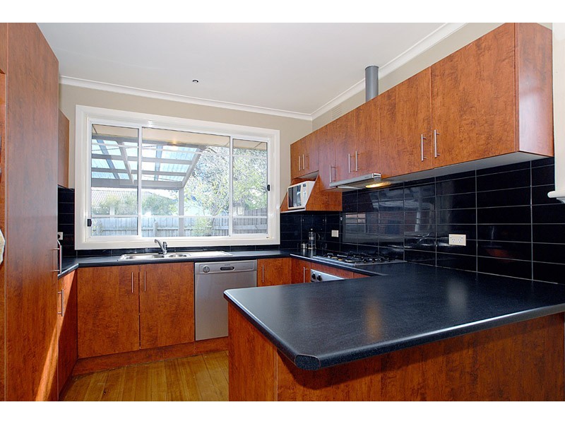 1/5 Warrabel Road, Ferntree Gully VIC 3156