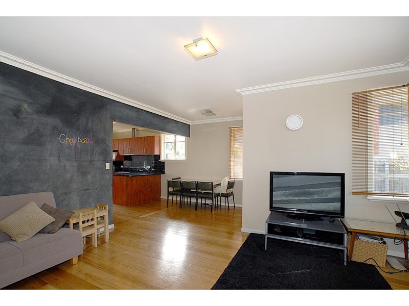 1/5 Warrabel Road, Ferntree Gully VIC 3156