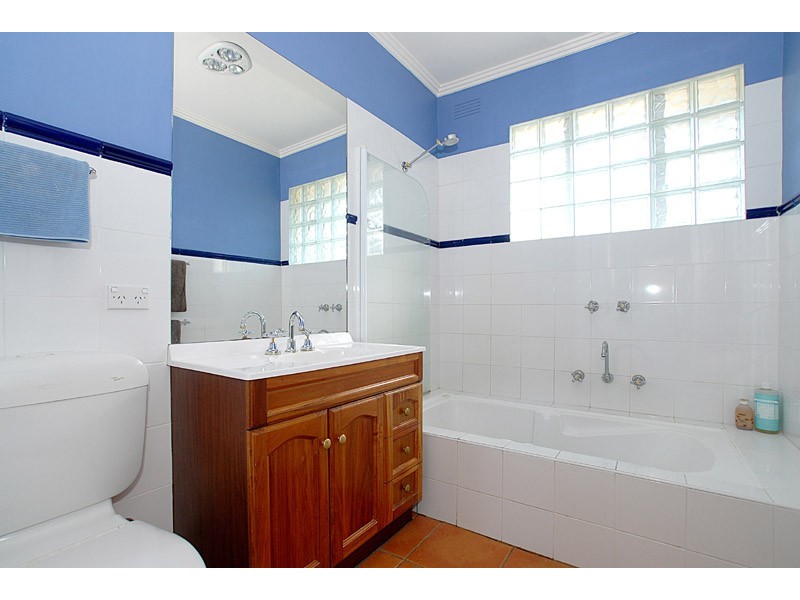 1/5 Warrabel Road, Ferntree Gully VIC 3156