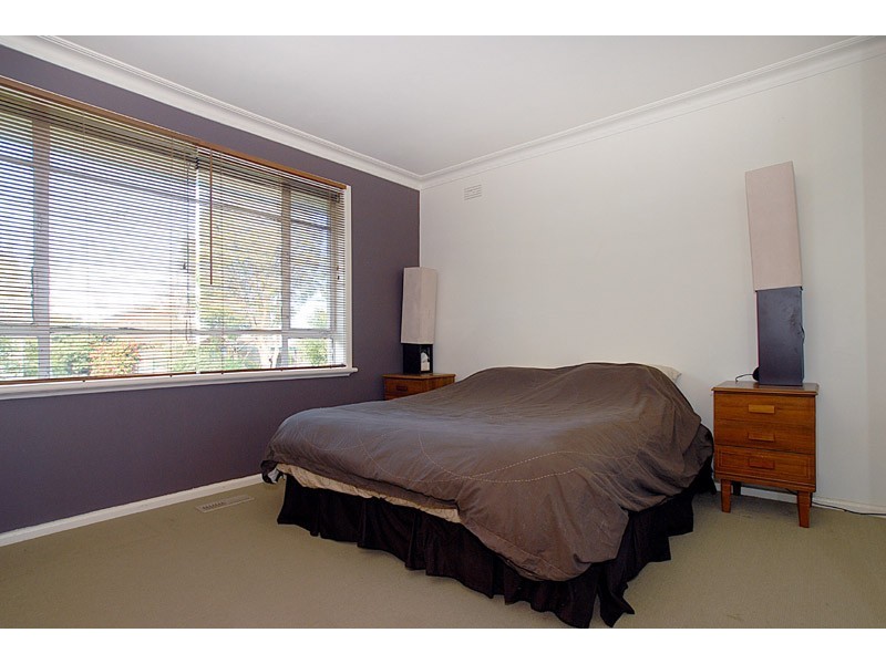 1/5 Warrabel Road, Ferntree Gully VIC 3156