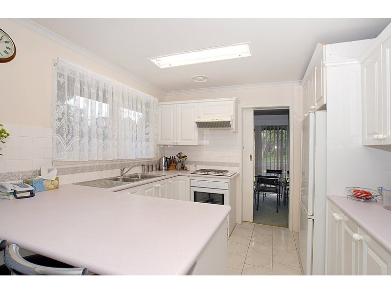 14 Rome Beauty Avenue, The Basin VIC 3154