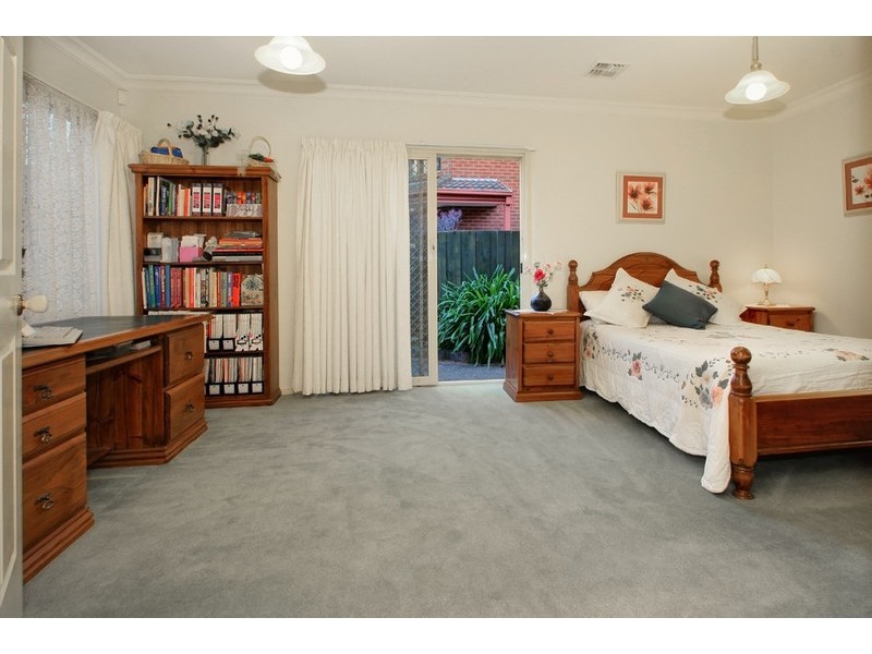 7 Fairway Drive, Rowville VIC 3178