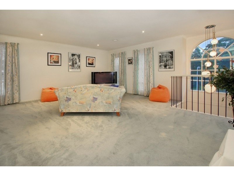 7 Fairway Drive, Rowville VIC 3178
