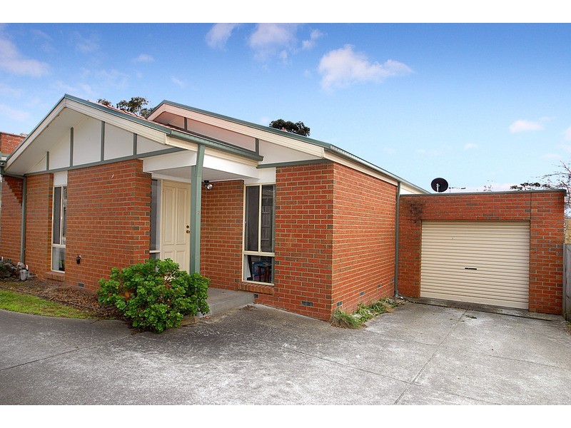 2/7 Simpson Road, Ferntree Gully VIC 3156