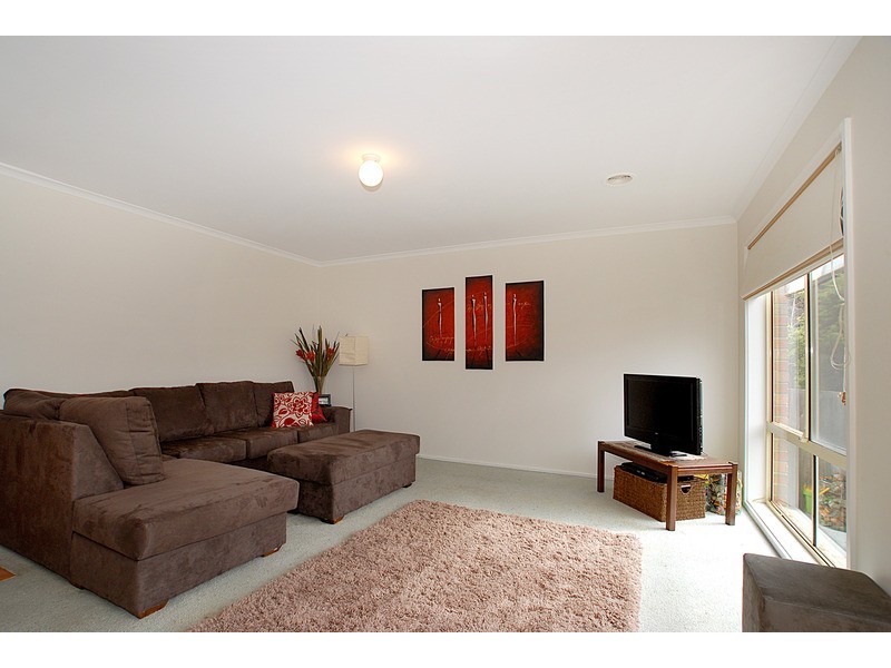 2/7 Simpson Road, Ferntree Gully VIC 3156