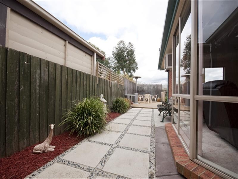 10 Alida Court, Ferntree Gully VIC 3156
