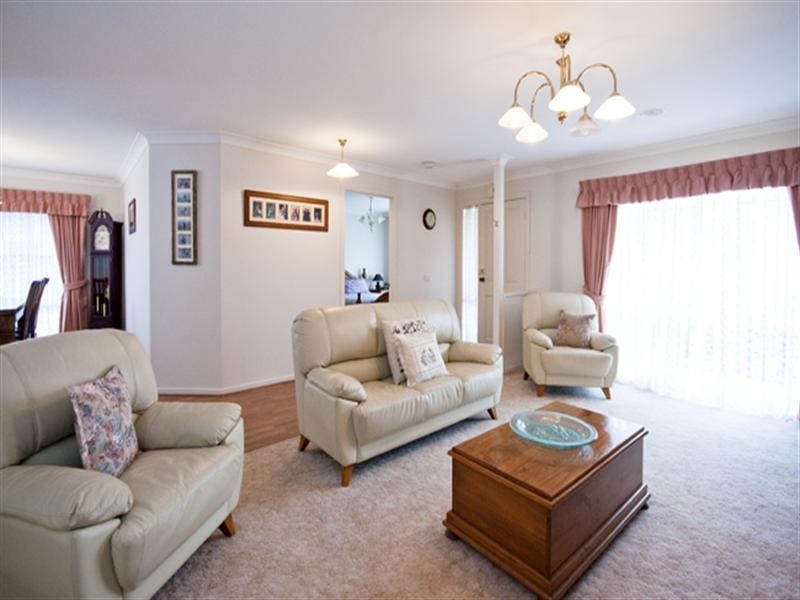 10 Alida Court, Ferntree Gully VIC 3156