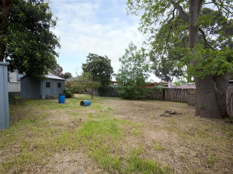 84 Adele Avenue, Ferntree Gully VIC 3156