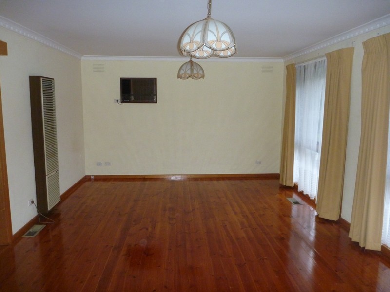 18 Jamieson Avenue, Rowville VIC 3178