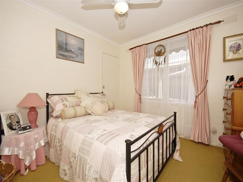 2/2 Ronald Crescent, Boronia VIC 3155