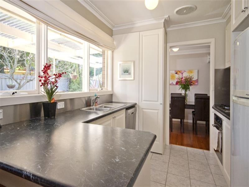 24 James Road, Ferntree Gully VIC 3156