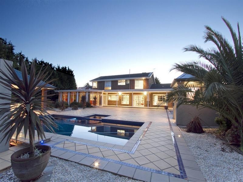 3 Sunset Terrace, Lysterfield VIC 3156