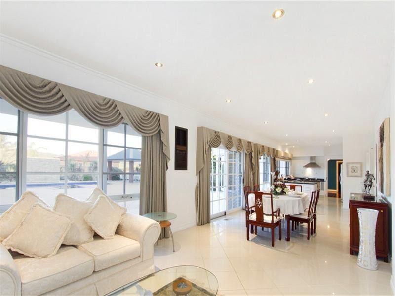 3 Sunset Terrace, Lysterfield VIC 3156