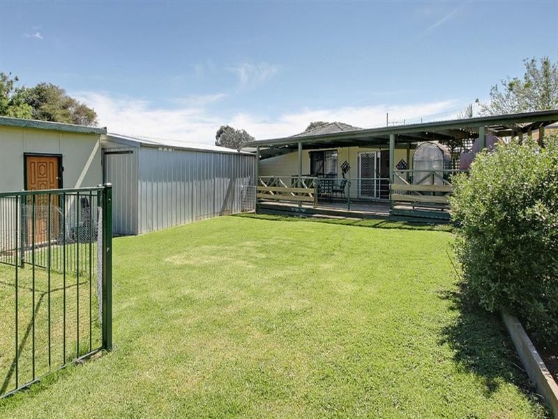 5 Elton Road, Ferntree Gully VIC 3156