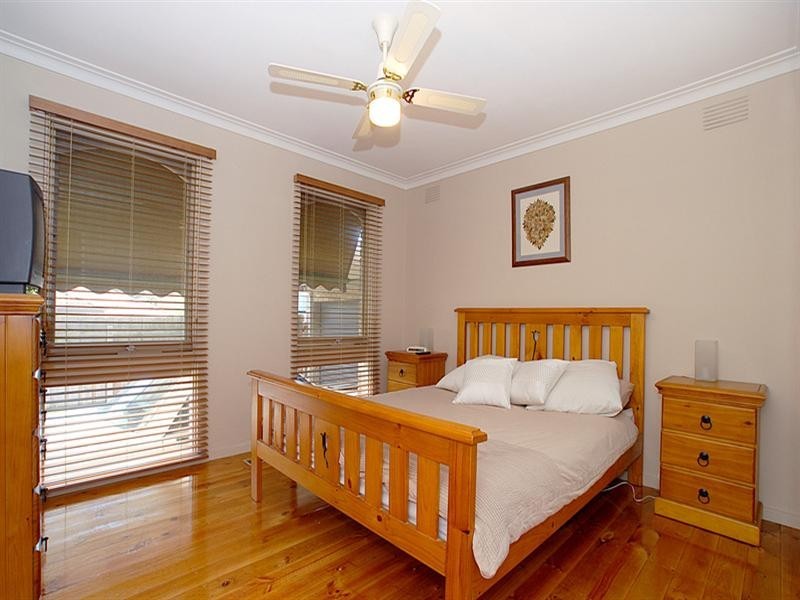 11 Karabil Close, Scoresby VIC 3179