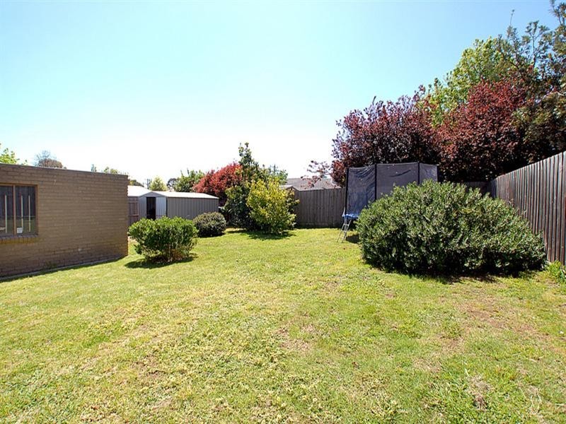 11 Karabil Close, Scoresby VIC 3179