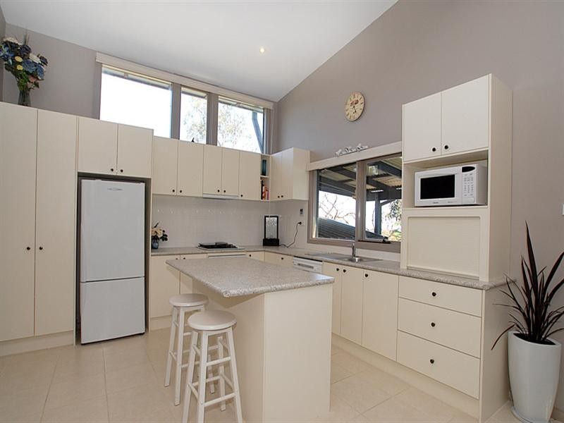 5 Fern Road, Upper Ferntree Gully VIC 3156