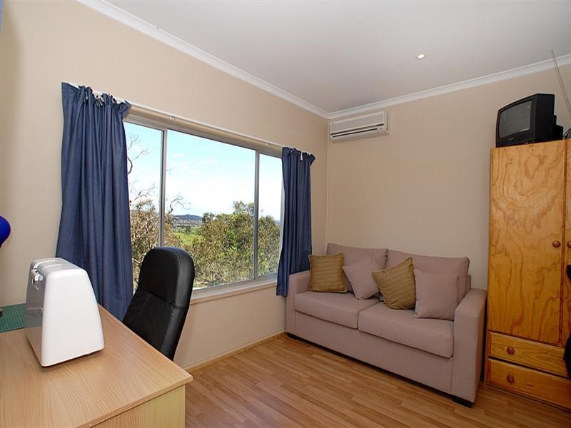 5 Fern Road, Upper Ferntree Gully VIC 3156