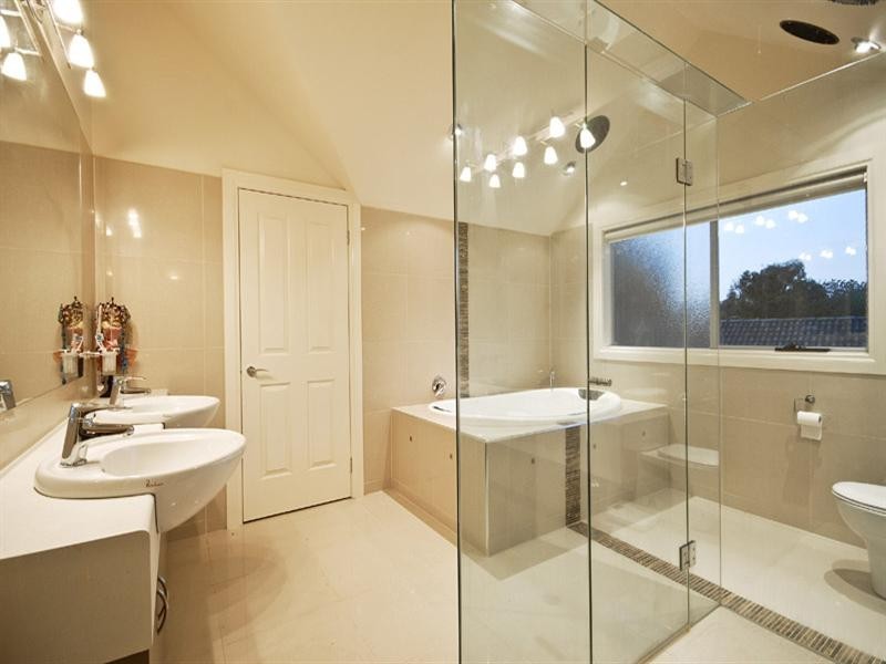 37 Harley Street, Knoxfield VIC 3180