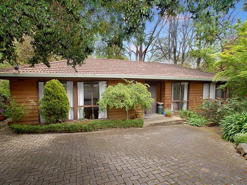 7 Hillside Grove, Upwey VIC 3158
