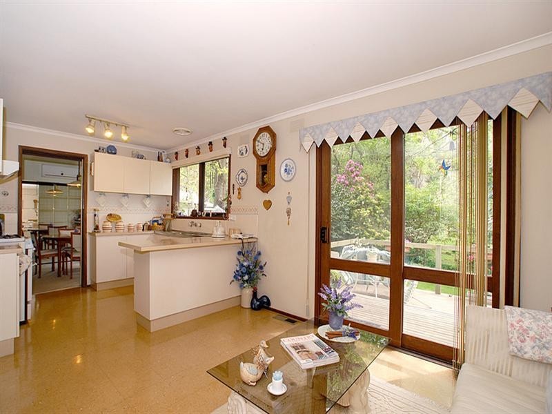 7 Hillside Grove, Upwey VIC 3158
