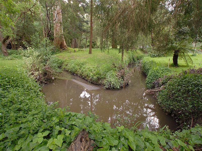 7 Hillside Grove, Upwey VIC 3158