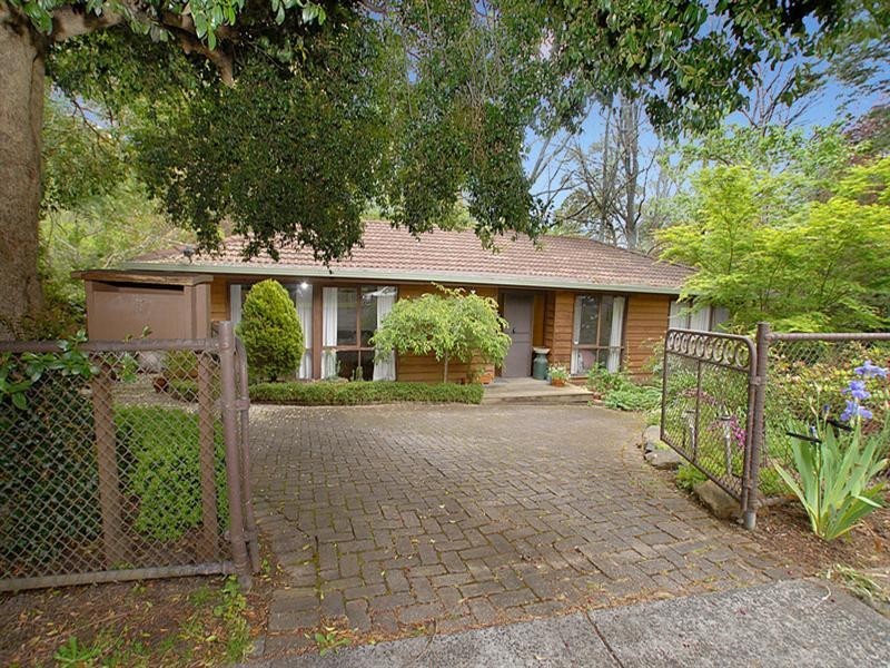 7 Hillside Grove, Upwey VIC 3158