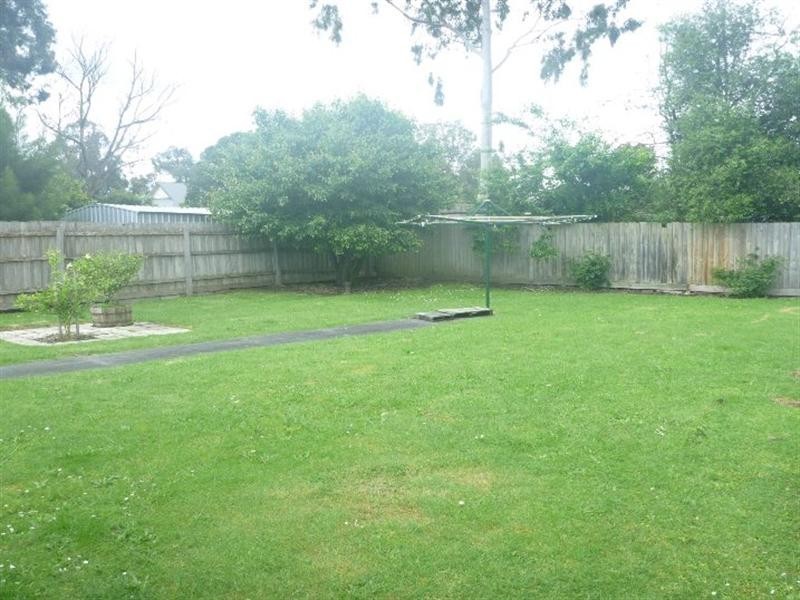 18 Ferguson Court, Ferntree Gully VIC 3156