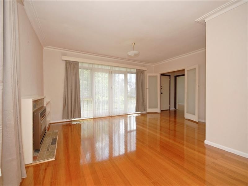 27 Oregon Drive, Donvale VIC 3111