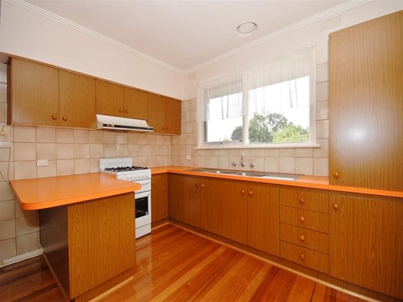 27 Oregon Drive, Donvale VIC 3111