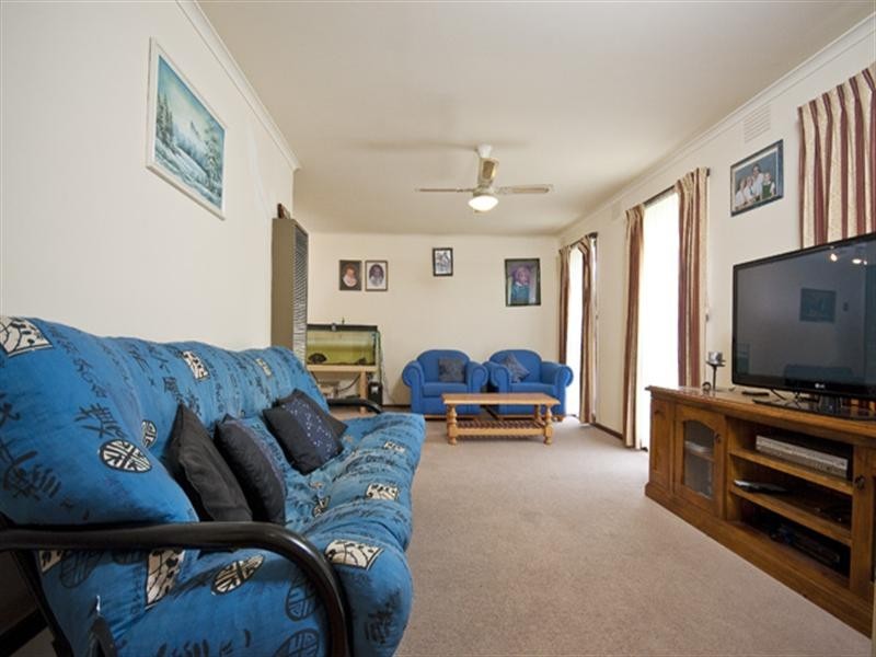 143 Burke Road, Ferntree Gully VIC 3156